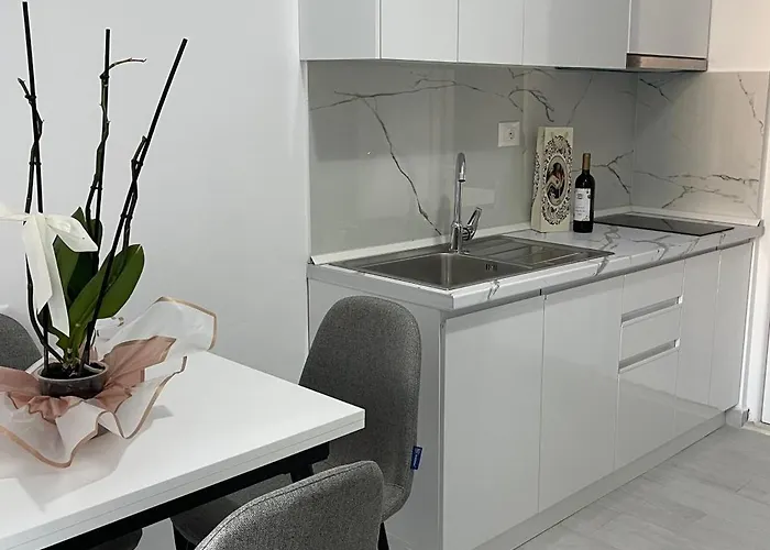 Mili Πανσιόν 3*